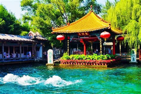 Spring of Baotu, Wondrous Geyser and Historical Gem of Jinan!